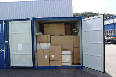 container_beladen.jpg Beladener Fllugcontainer